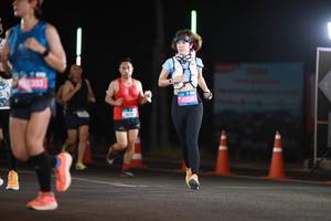 BIB: 303, 45046
                            <button type="button" onclick="openModal(21553923)" class="btn btn-primary btn-sm float-right btn-popup" data-toggle="modal" data-target=".modal-high-quality">
                        <i class="fas fa-shopping-cart"></i> Add to Cart
                    </button>
                                            <button type="button" onclick="isThisMe(21553923, true)" class="btn btn-success btn-sm float-right btn-popup btn-isme hidden" data-toggle="tooltip" data-placement="bottom" title="นี่คือรูปของคุณใช่ไหม คลิกที่นี่เพื่อเอาเข้าอัลบั้ม">
                        <i class="fas fa-plus"></i> Add to album
                    </button>
                    <button type="button" onclick="isThisMe(21553923, false)" class="btn btn-warning btn-sm float-right btn-popup btn-isnotme hidden">
                        <i class="fas fa-ban"></i> Remove from album
                    </button>